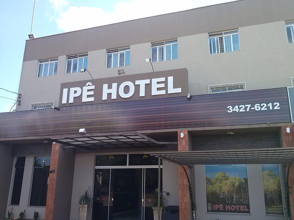 Ipe Hotel ドウラドス エクステリア 写真